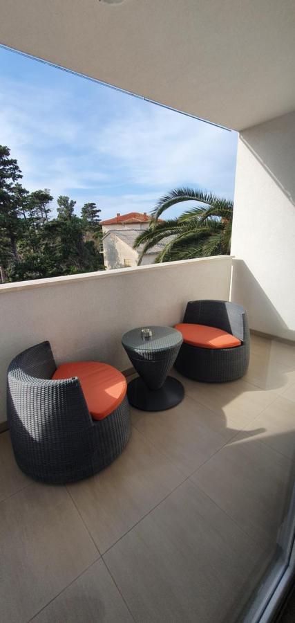 Apartments Lofiel Novalja Extérieur photo