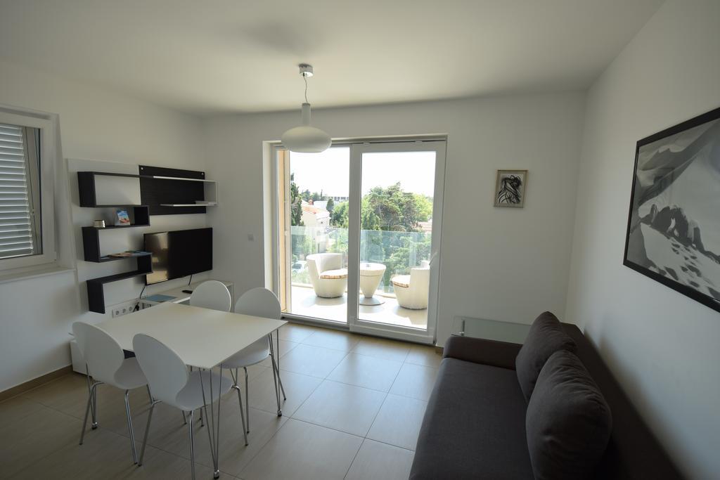 Apartments Lofiel Novalja Extérieur photo